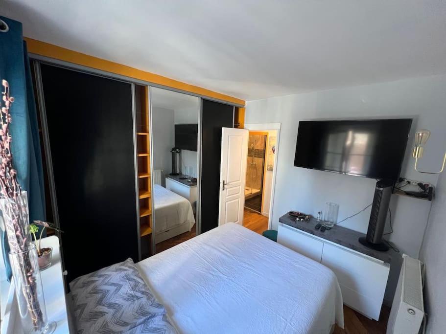 Appartement « Le Jardin Du Luxembourg » Paris Luaran gambar